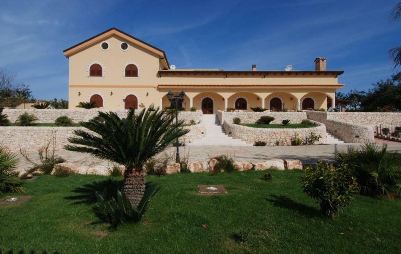 Villa Giulia - Sicilian Luxury Garden プンタ・セッカ エクステリア 写真