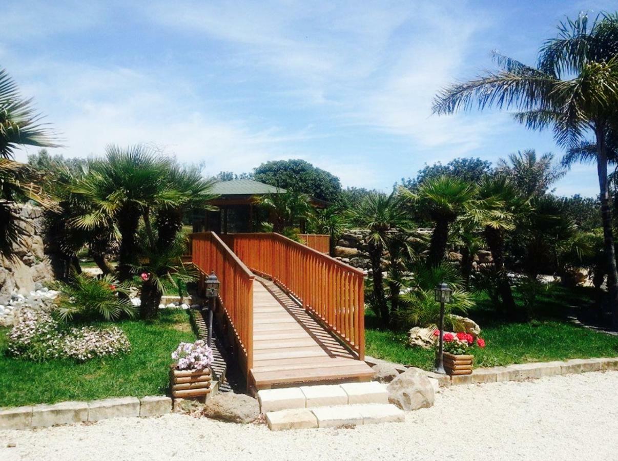 Villa Giulia - Sicilian Luxury Garden プンタ・セッカ エクステリア 写真